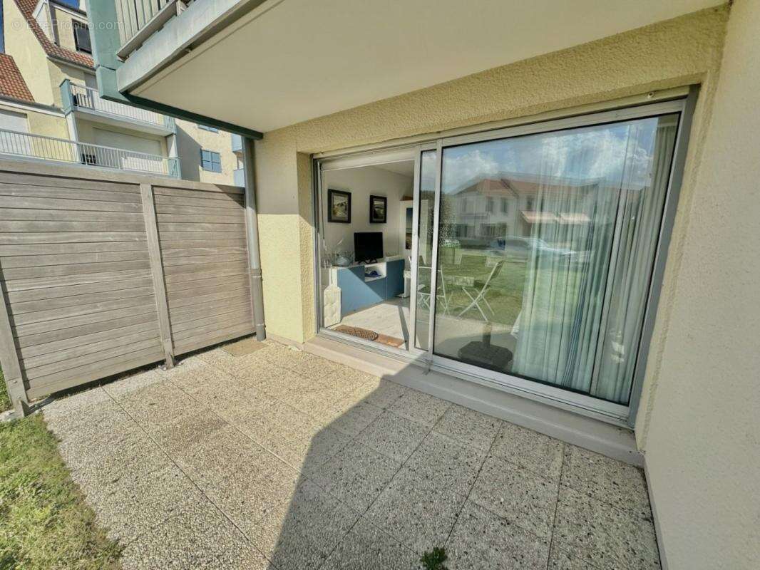 Appartement à NESLES