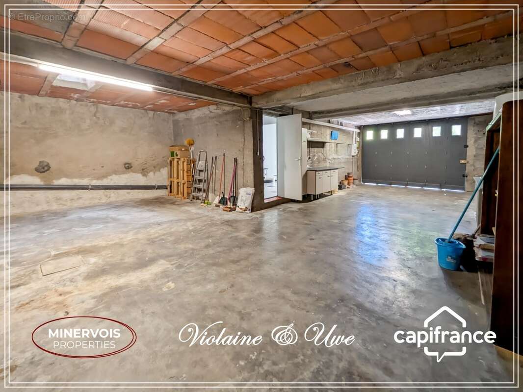 Maison en pierre rénovée avec grand garage, terrasse, cour et terrain – Siran (34210) - photo 11