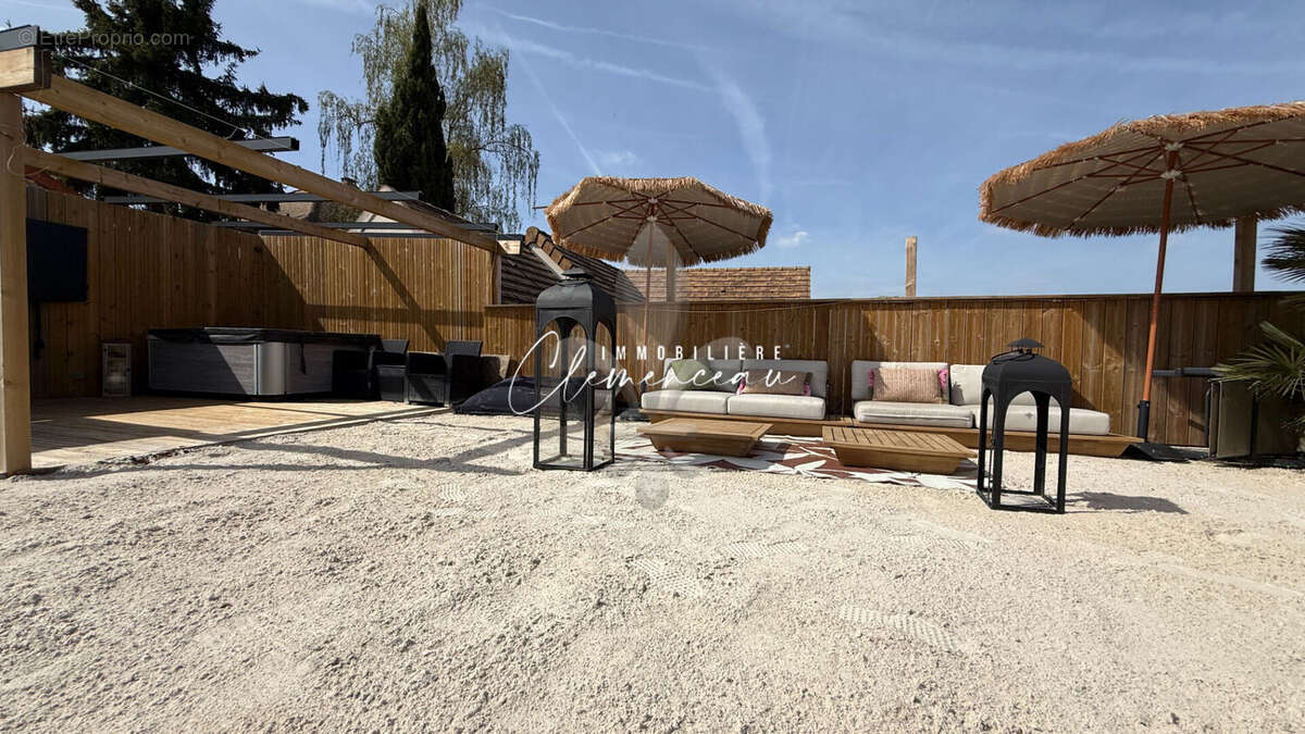 Maison à VERNOUILLET