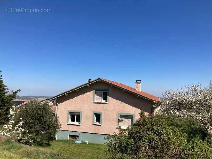 Maison à CHUYER