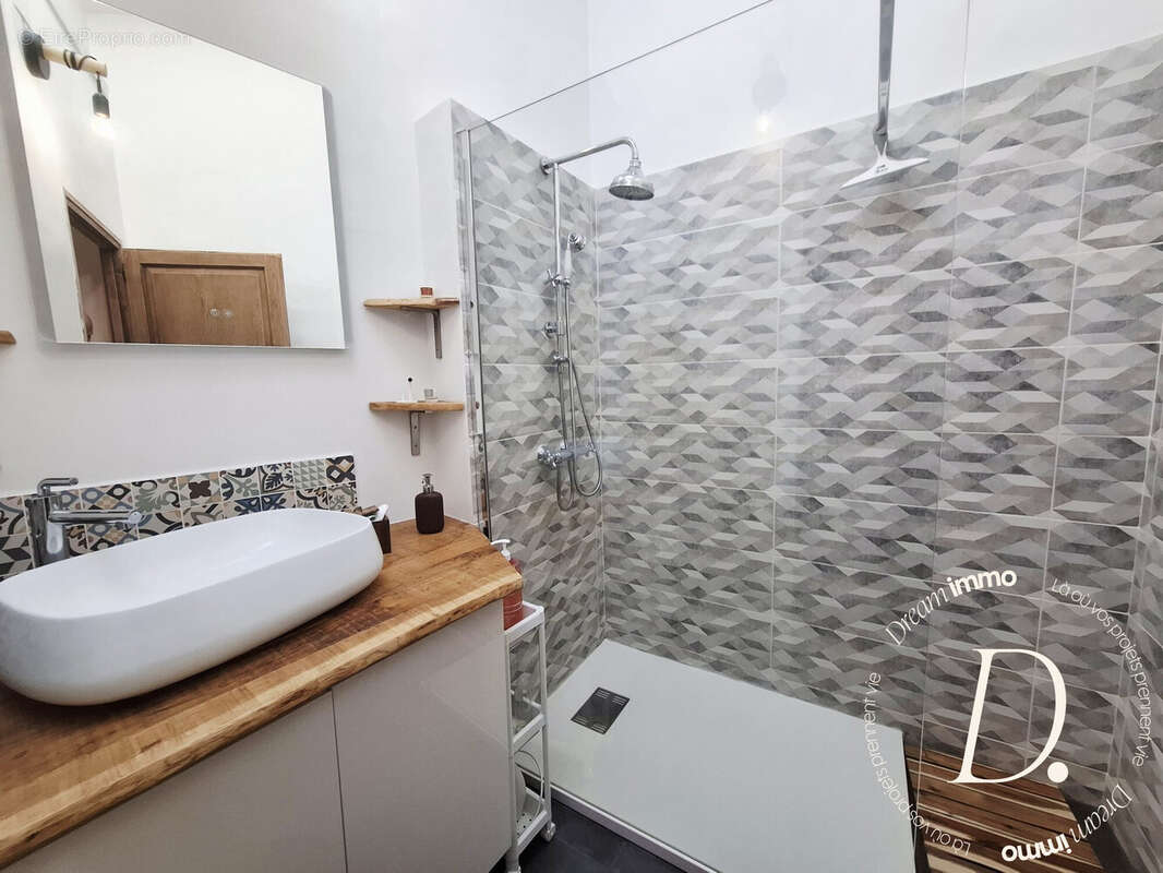 Maison à AIGUES-VIVES