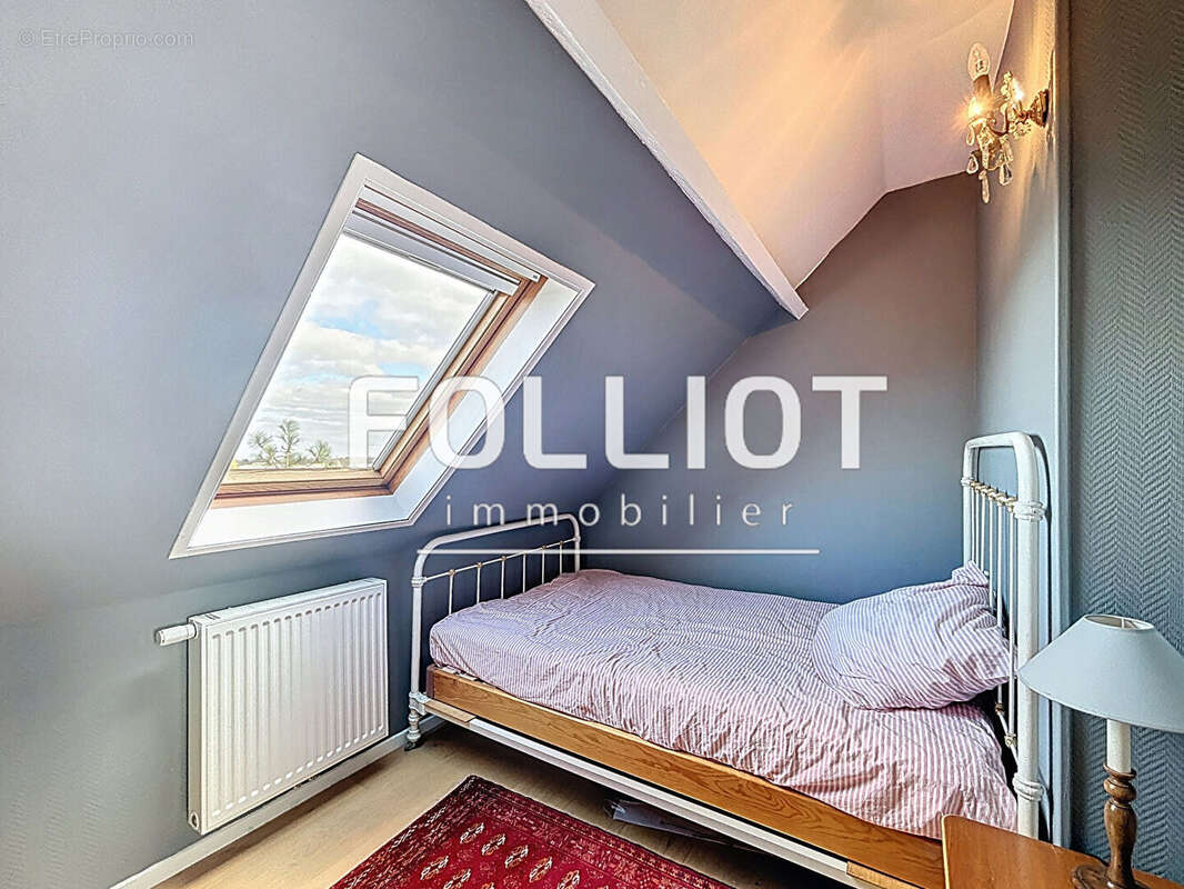 Maison à GOUVILLE-SUR-MER