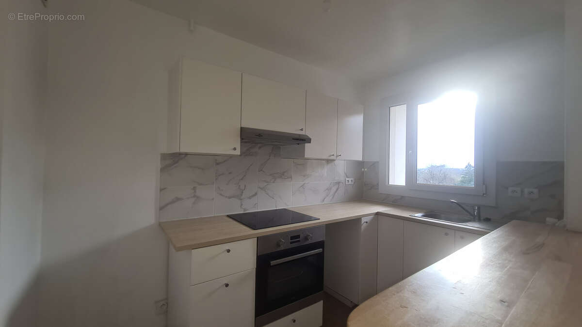 Appartement à THIAIS