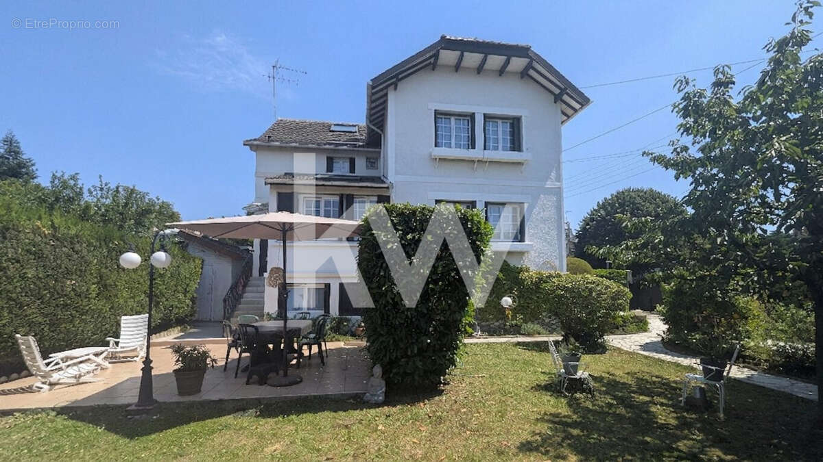 Maison à MONTMORENCY