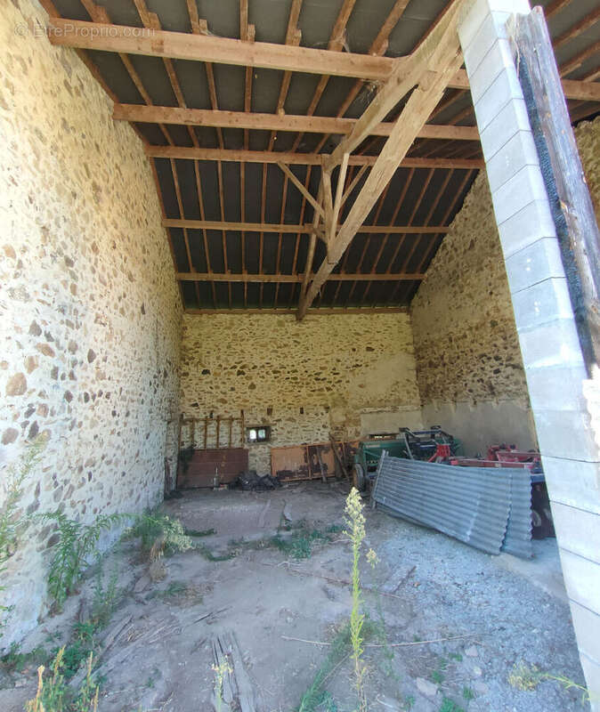 Maison à SEREILHAC