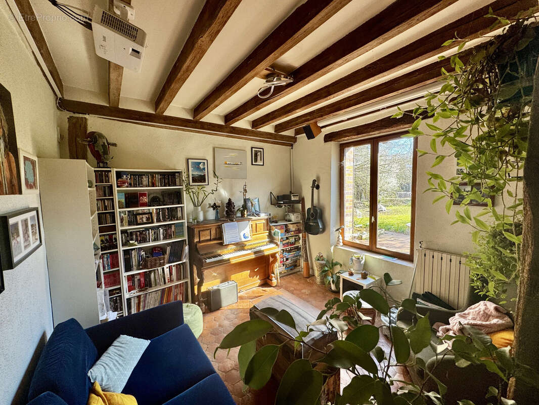 Maison à ROGNY-LES-SEPT-ECLUSES