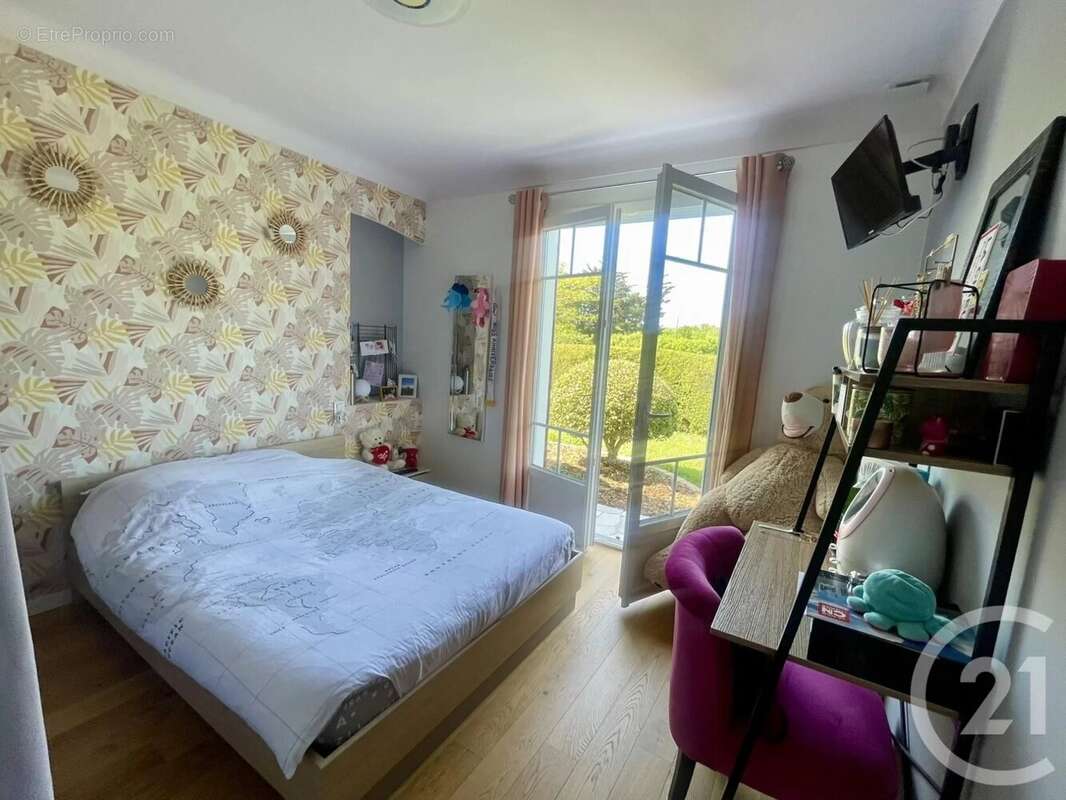 Maison à LE PERRIER