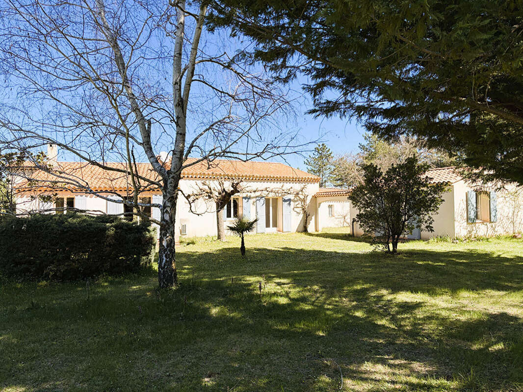 Maison à JOUQUES