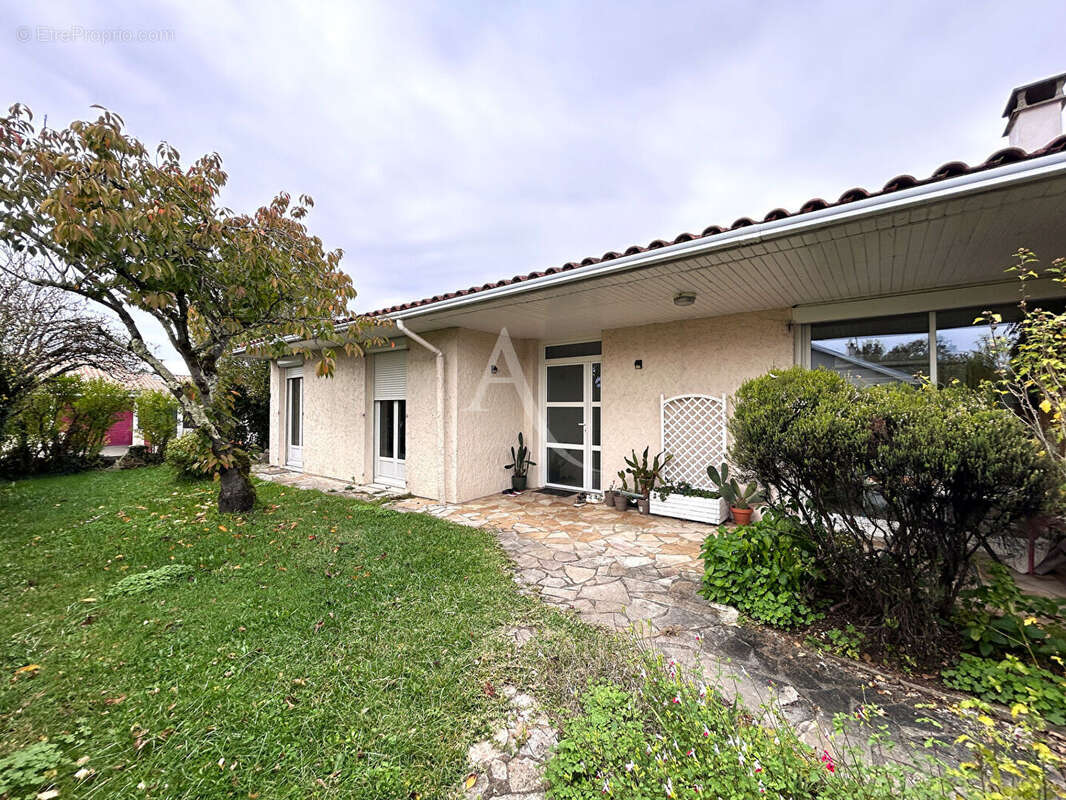 Maison à SAINT-MEDARD-EN-JALLES