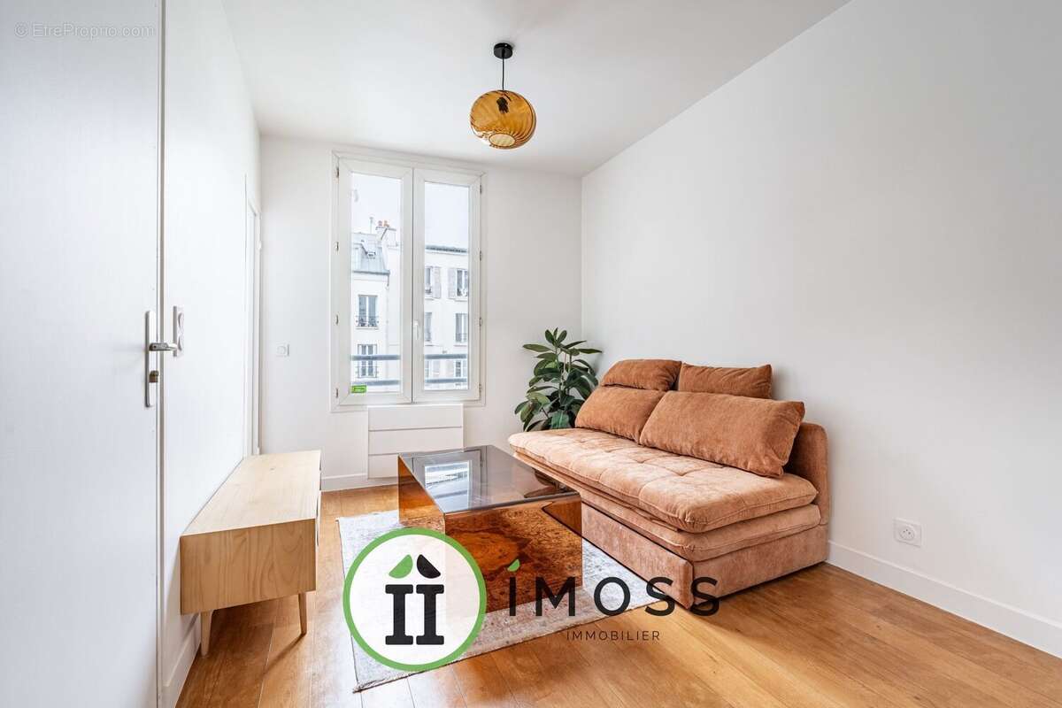 Appartement à PARIS-18E