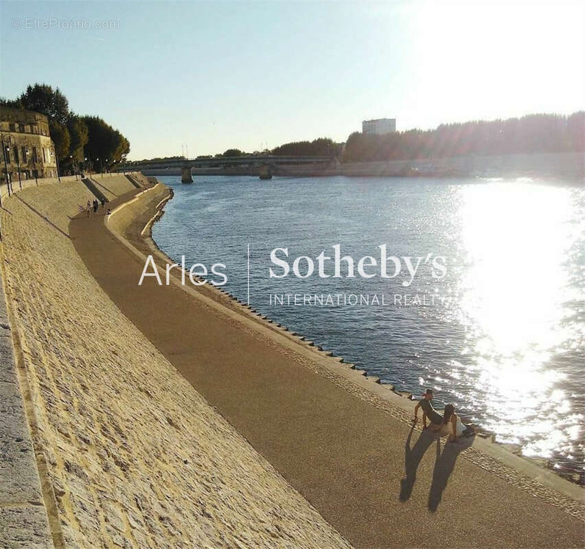 Appartement à ARLES