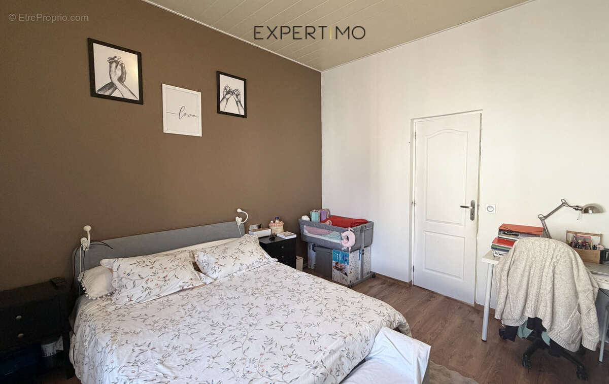 Appartement à VIZILLE