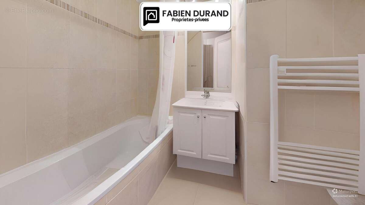 Appartement à MANDELIEU-LA-NAPOULE