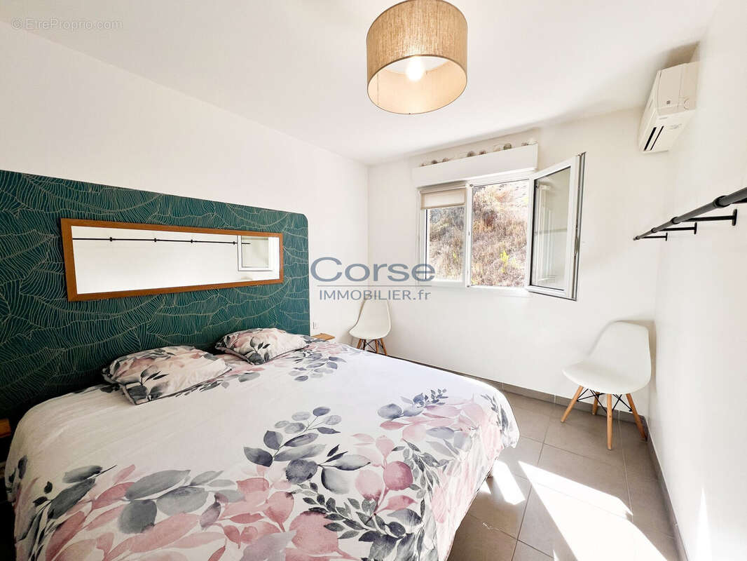 Appartement à SARROLA-CARCOPINO