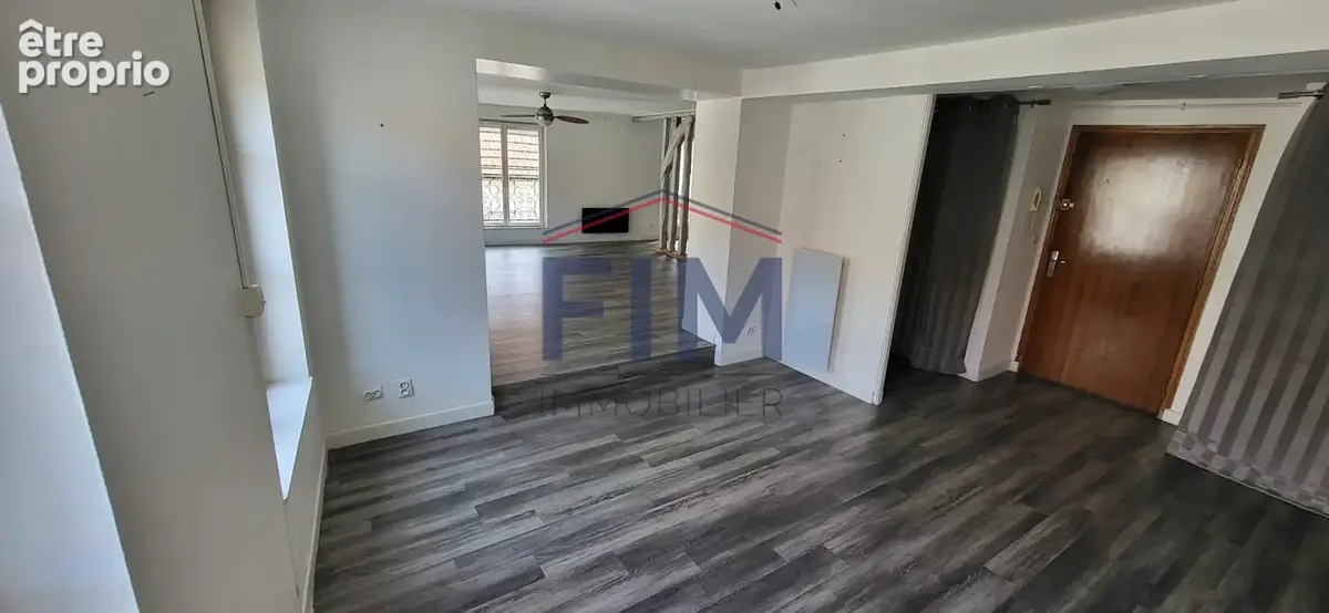 En hyper centre  ville de dieppe, appartement de type f4  avec ascenseur vue sur rue - photo 3