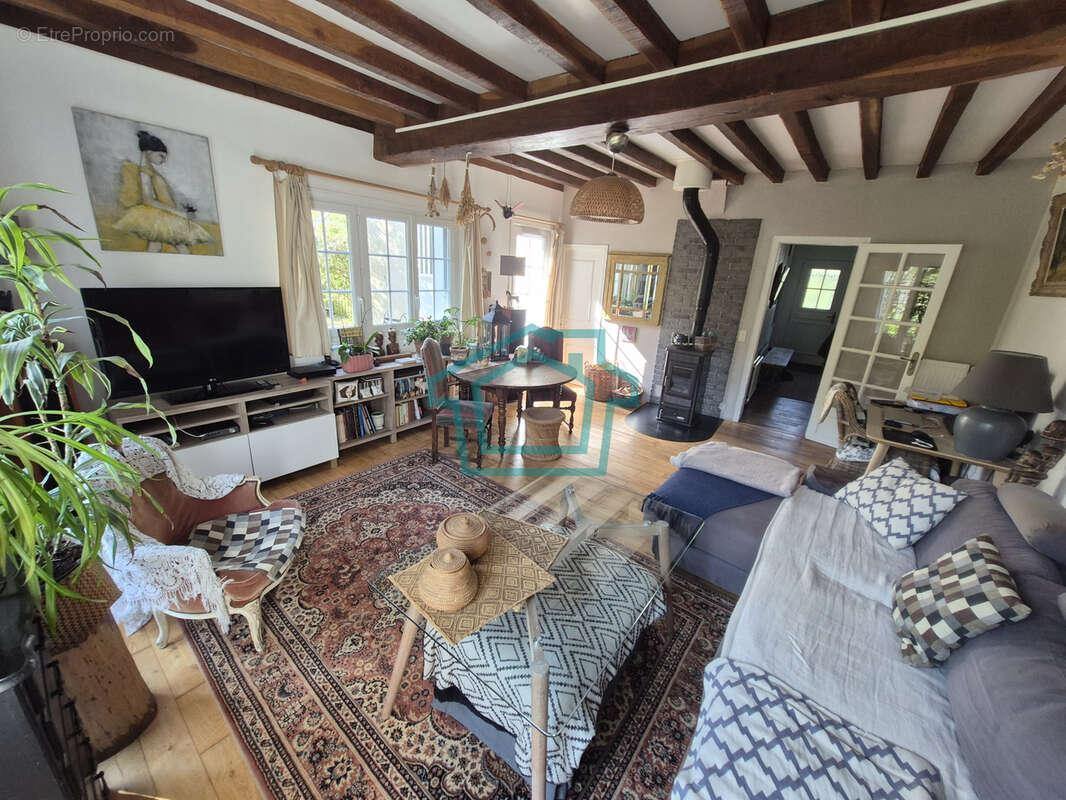 Maison à THOIRY
