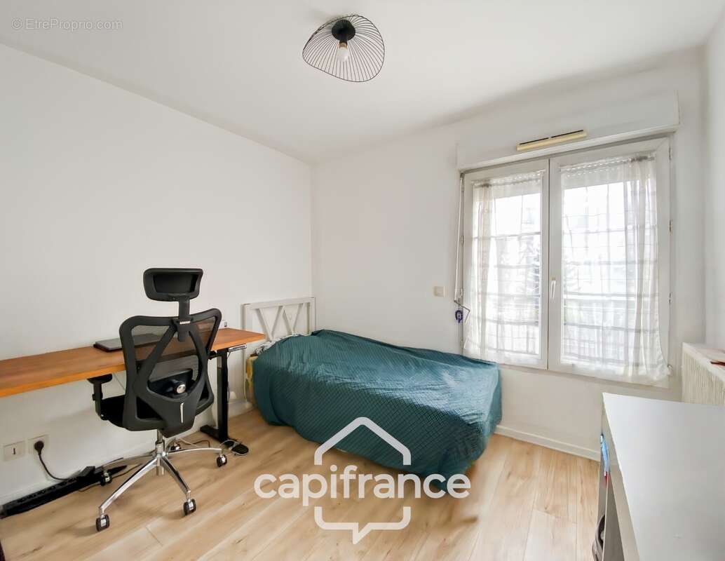 Maison à vendre  8 pièces – 6 chambres – 141 m² – Terrasse - Jardin - Garage - photo 14