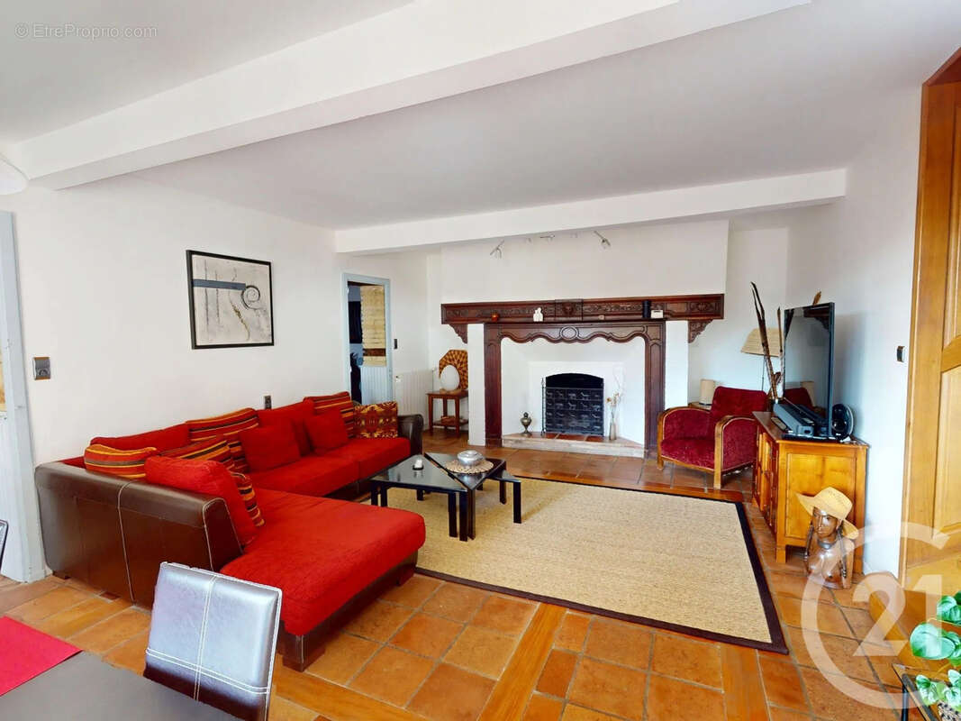 Maison à CADOURS