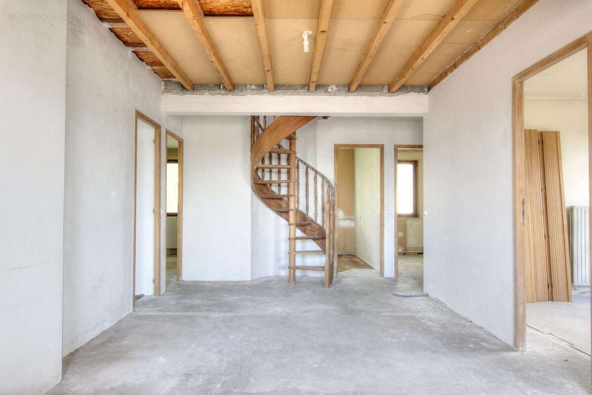 Appartement à ORNEX