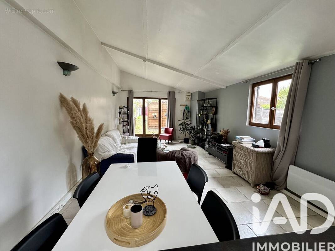 Photo 1 - Maison à MASSY