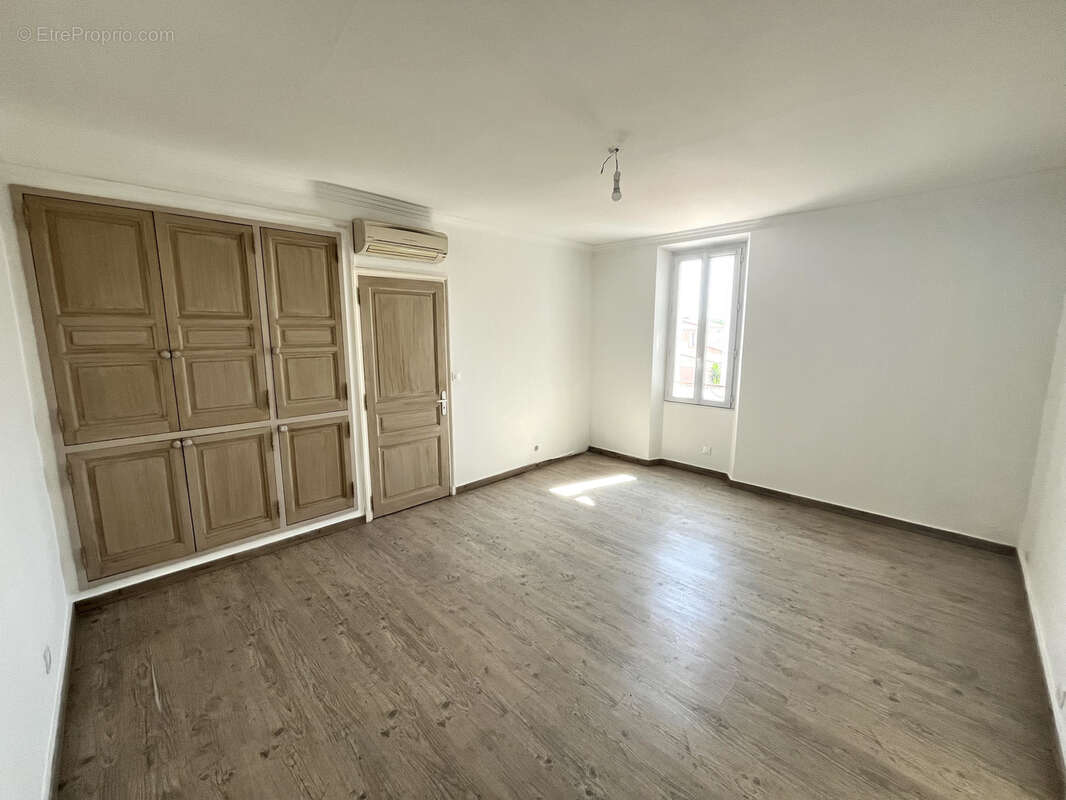 Maison à LA FARLEDE