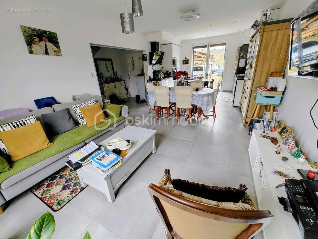 Maison à BAGNEAUX-SUR-LOING