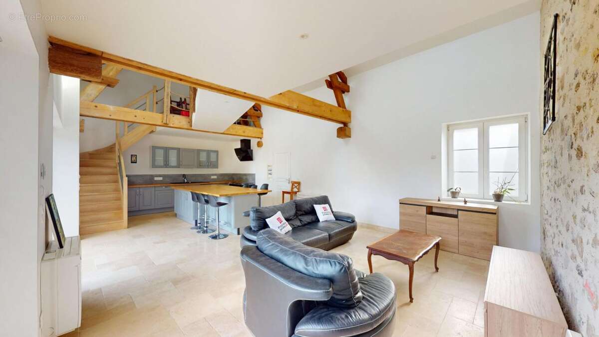 Maison à LA FERTE-MILON