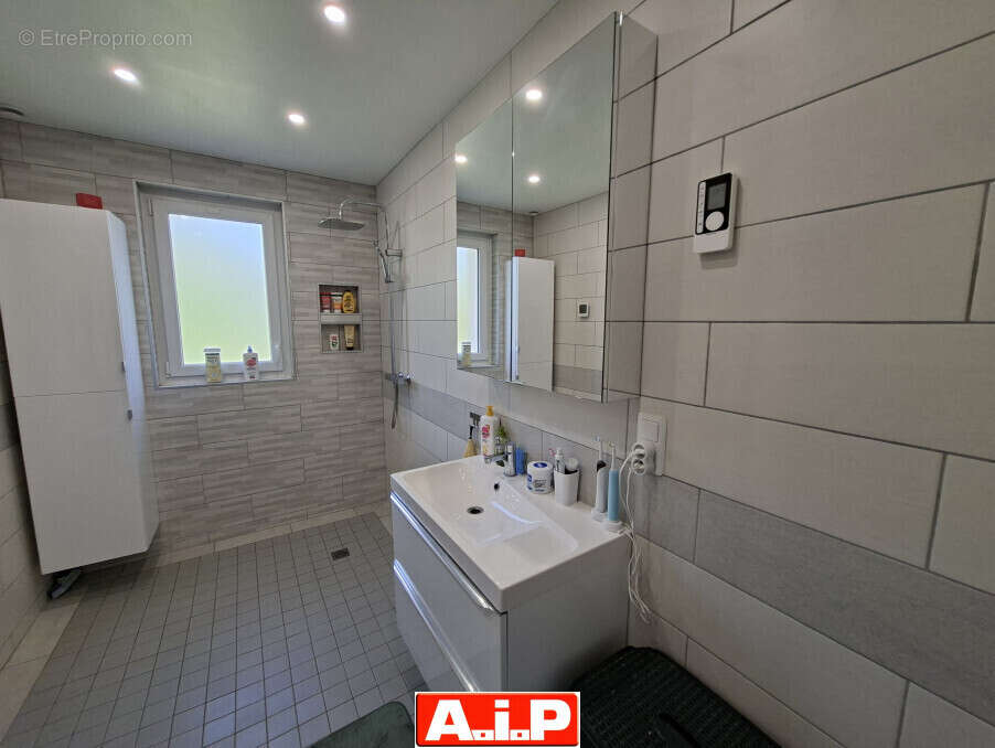 Maison à SAINT-MESMIN