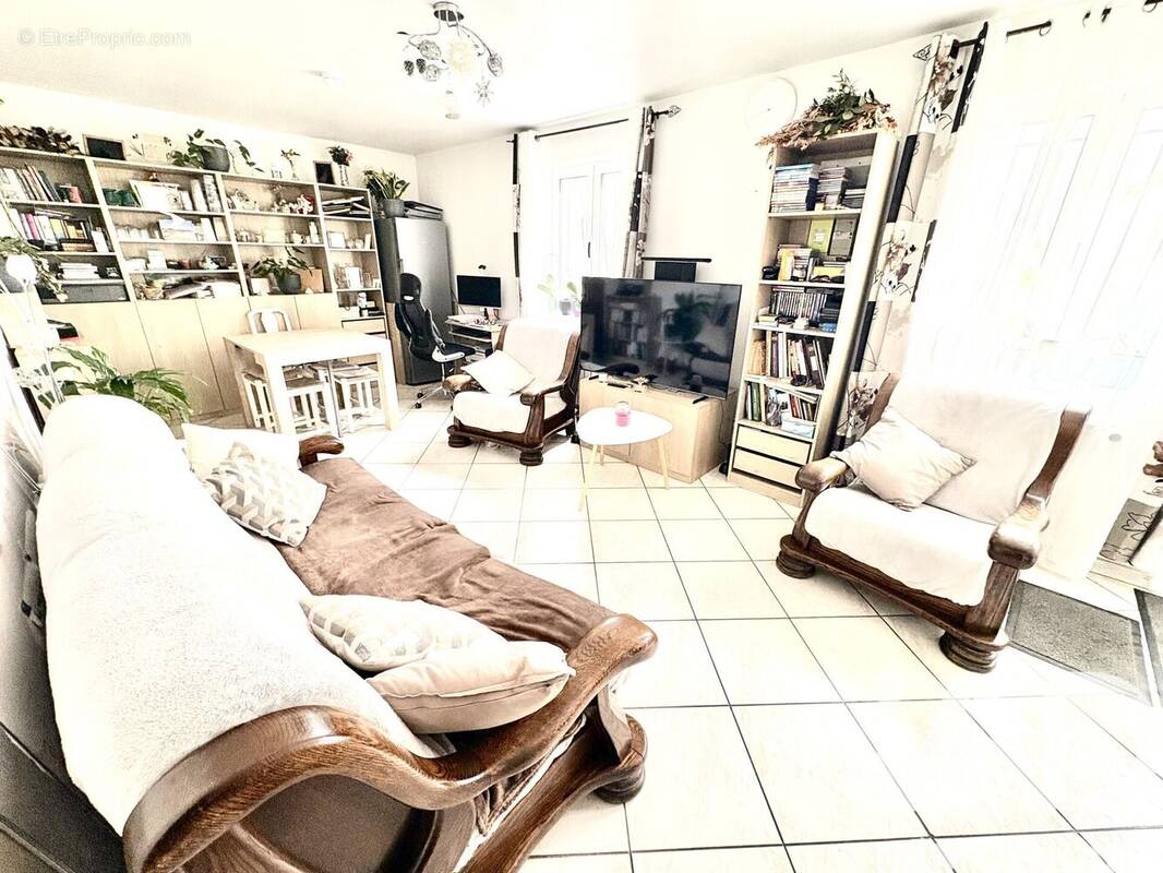 Photo 1 - Appartement à ARGENTEUIL