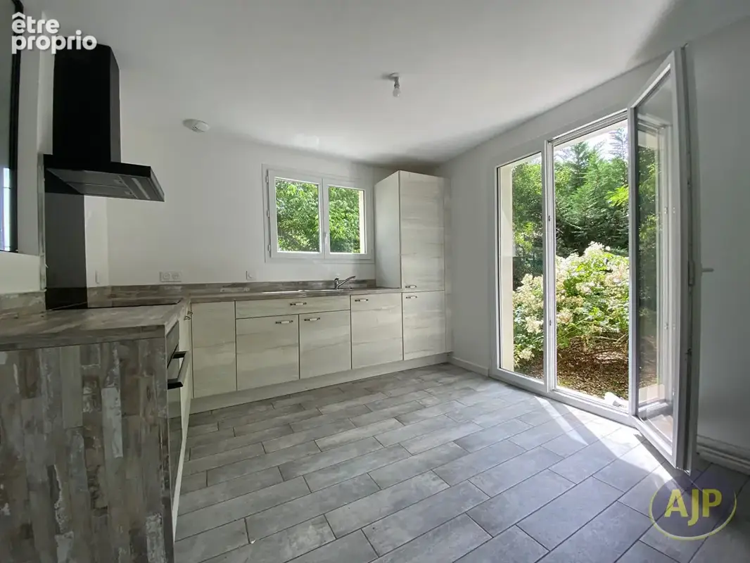 Maison 3 chambres avec Jardin - photo 5