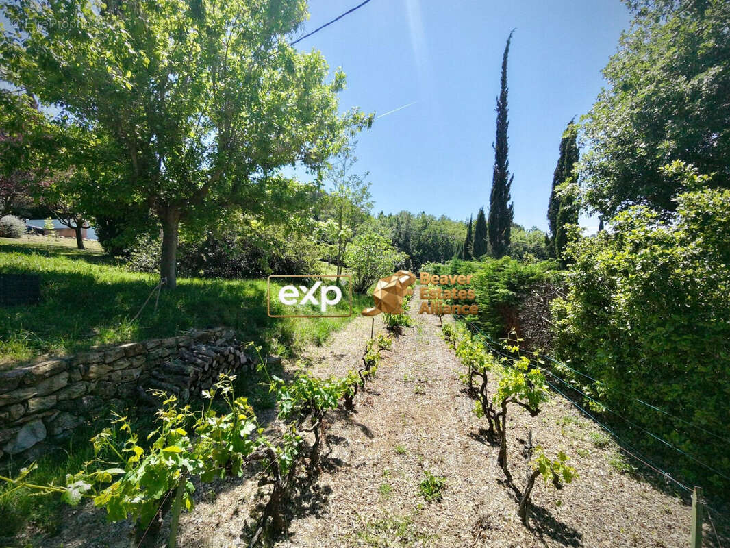 Maison 236 m² à La Cadiere-D'azur  - photo 5