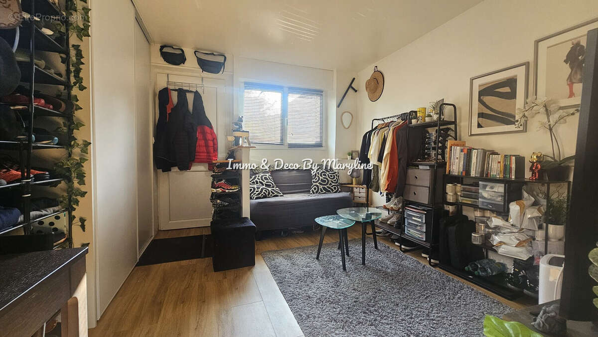 Commerce à SAINT-MAUR-DES-FOSSES