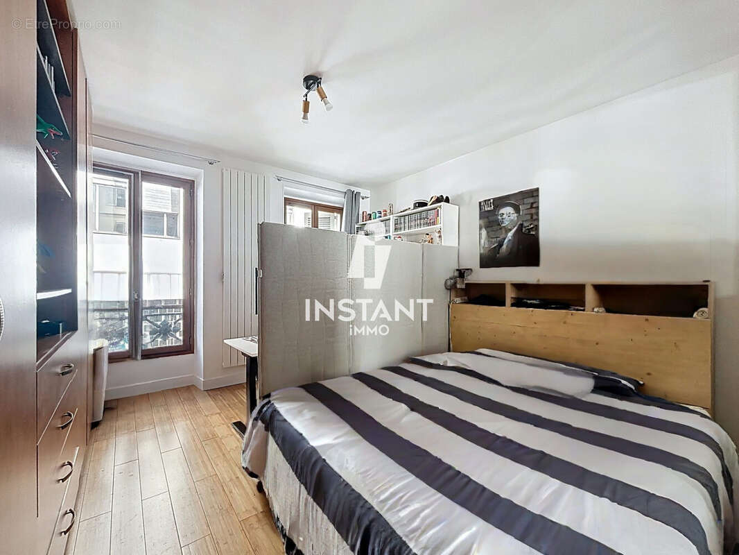 Appartement à PARIS-9E