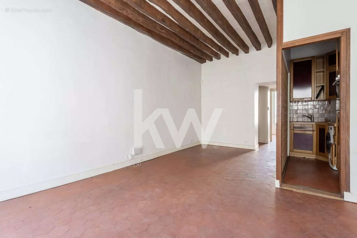 Appartement à PARIS-4E