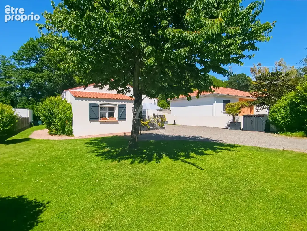 A vendre - maison - challans - photo 10