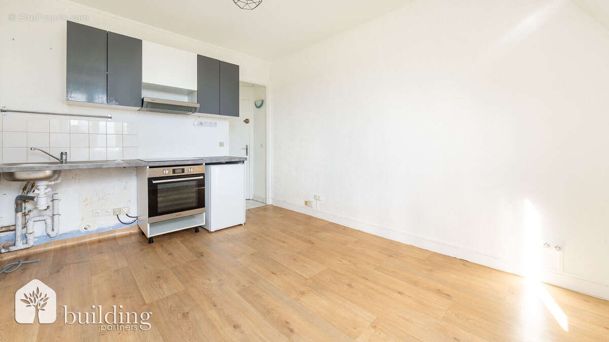 Batignolles Cardinet Paris 17ème - Studio 19 m² - photo 9