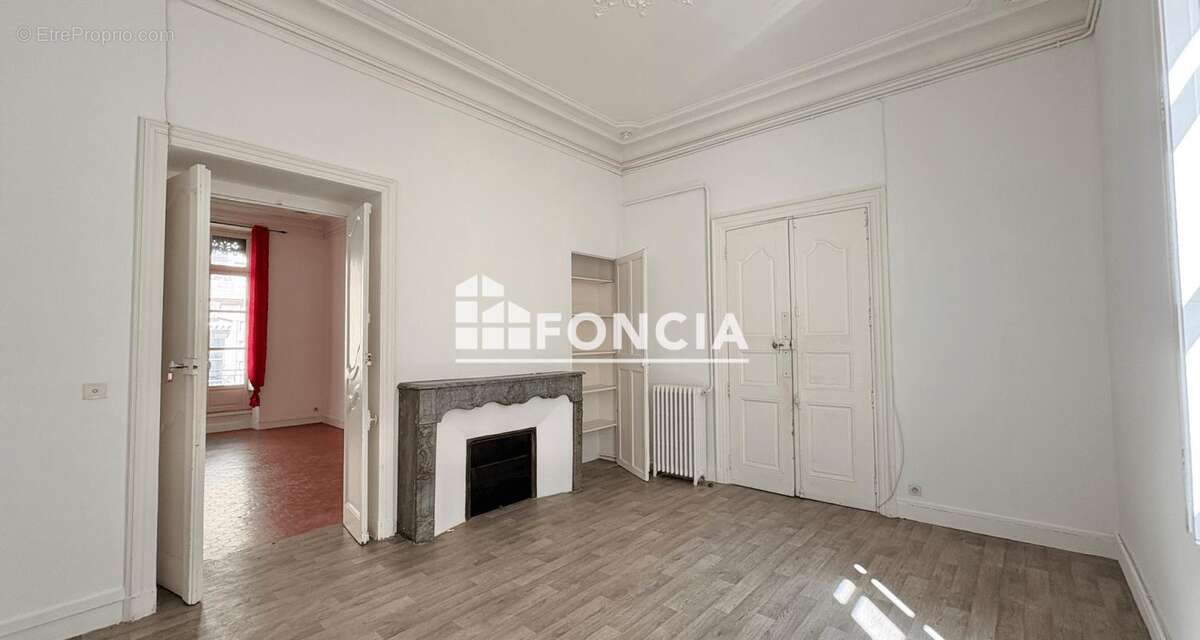 Appartement à NIMES