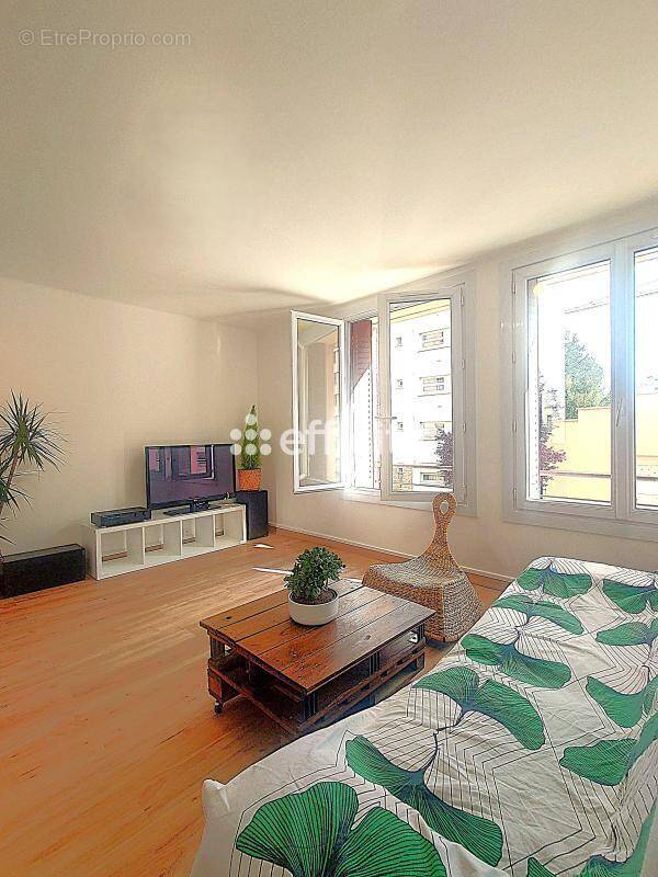 Appartement à LYON-7E