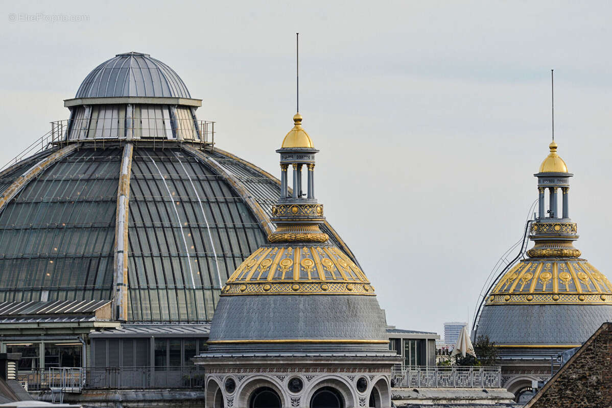 Appartement à PARIS-8E