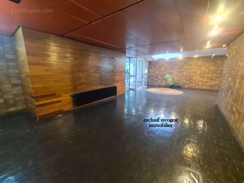 Appartement à PARIS-19E