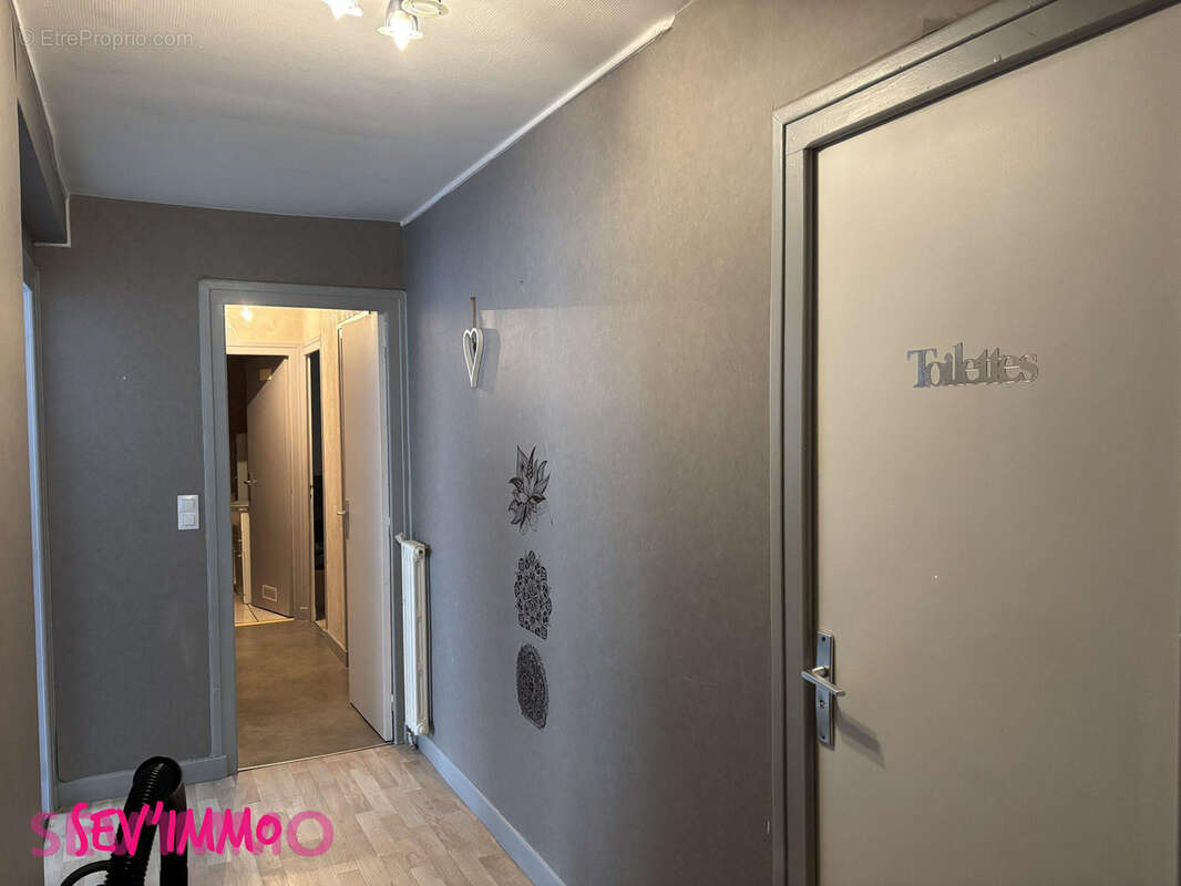 Appartement à CUSSET
