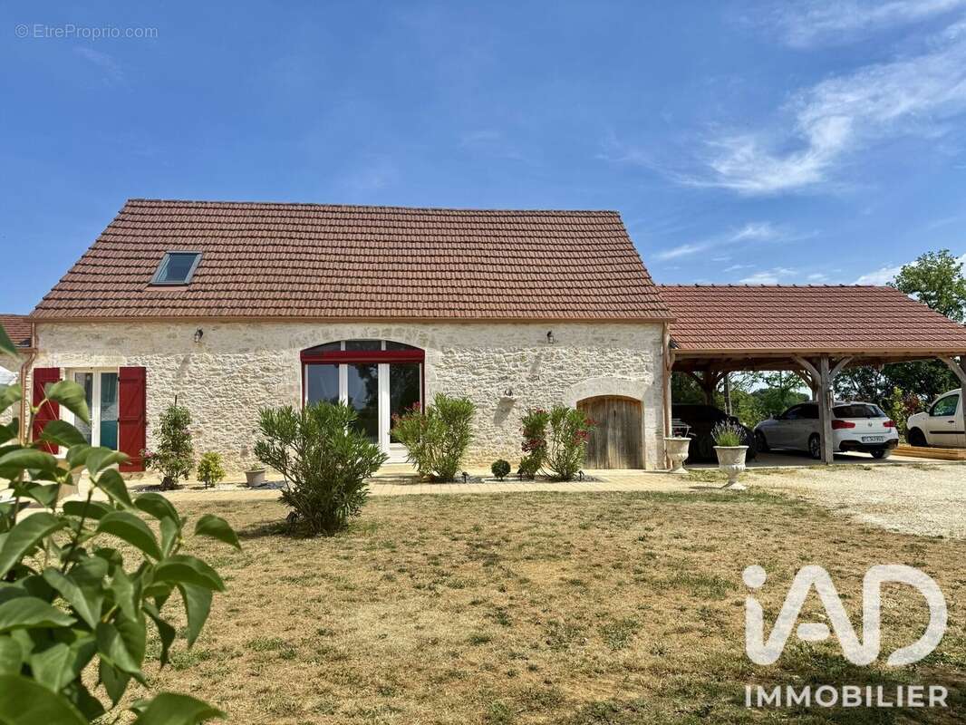 Maison 170 m² à Carlux  - photo 8