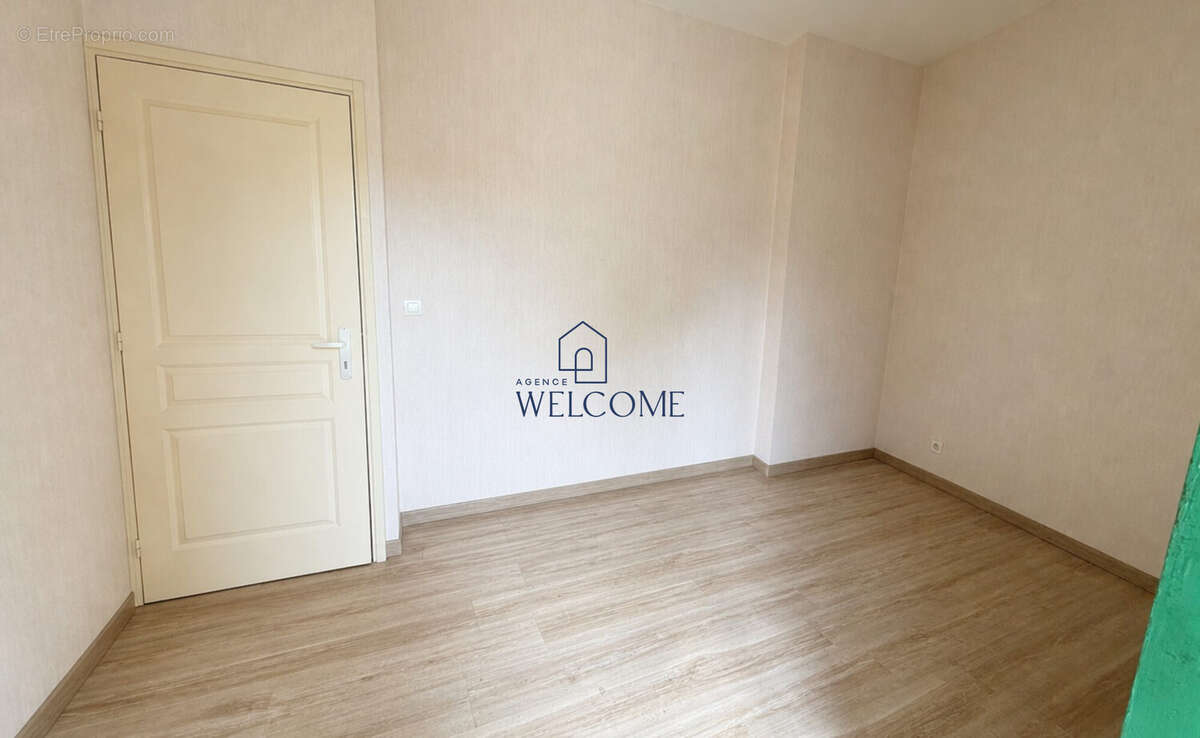 Appartement à FLORENSAC
