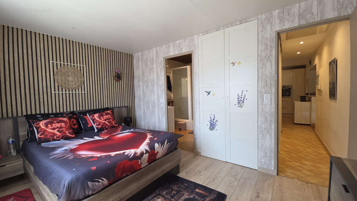 Maison familiale de 140 m2 sur grand terrain clos   Saint-Christol - photo 13