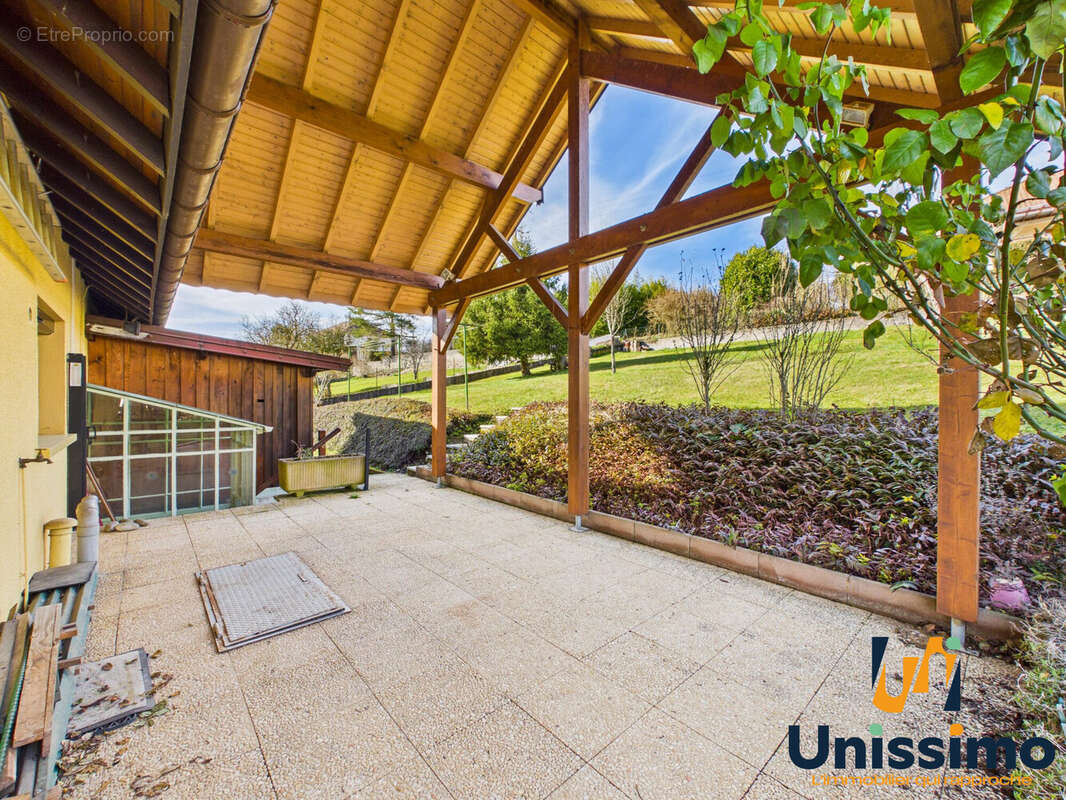 Maison à SAINT-MAURICE-COLOMBIER