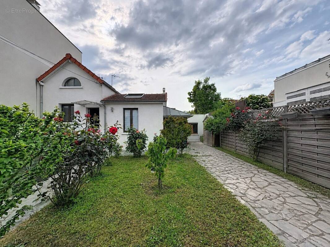 Maison à MAISONS-ALFORT