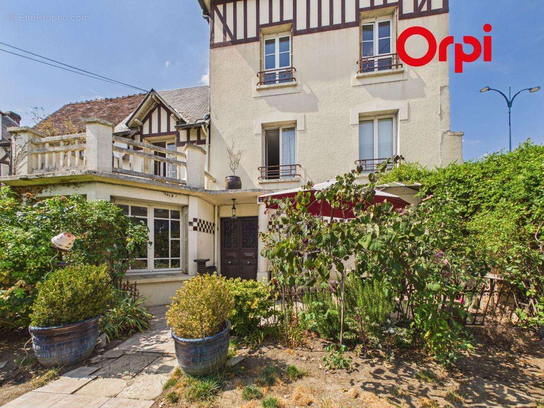 Maison à vendre centre-ville Bernay - photo 25