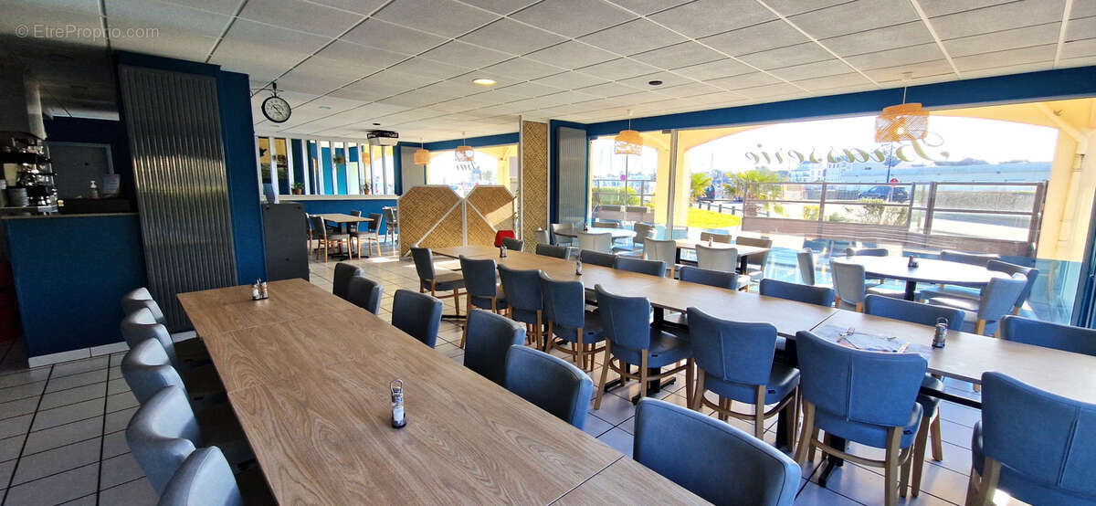 Commerce à GRANDCAMP-MAISY