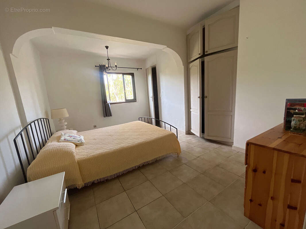 Maison à CAGNES-SUR-MER