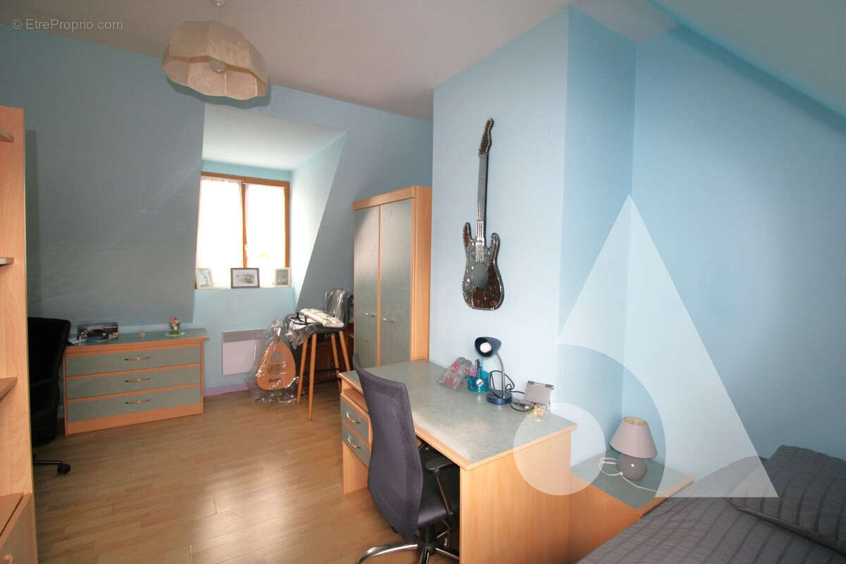 Maison Clermont 5 pièce(s) 85 m2 - photo 4